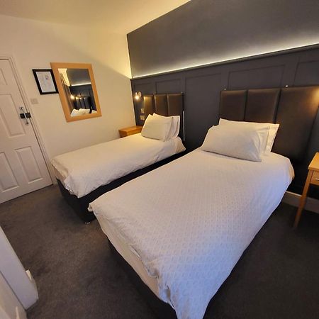 Hotel At Caledonia Douglas Esterno foto